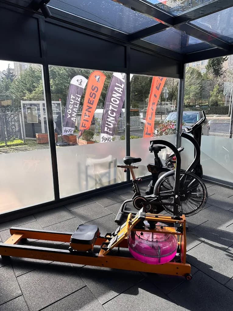 BigFit Studio - Equipment